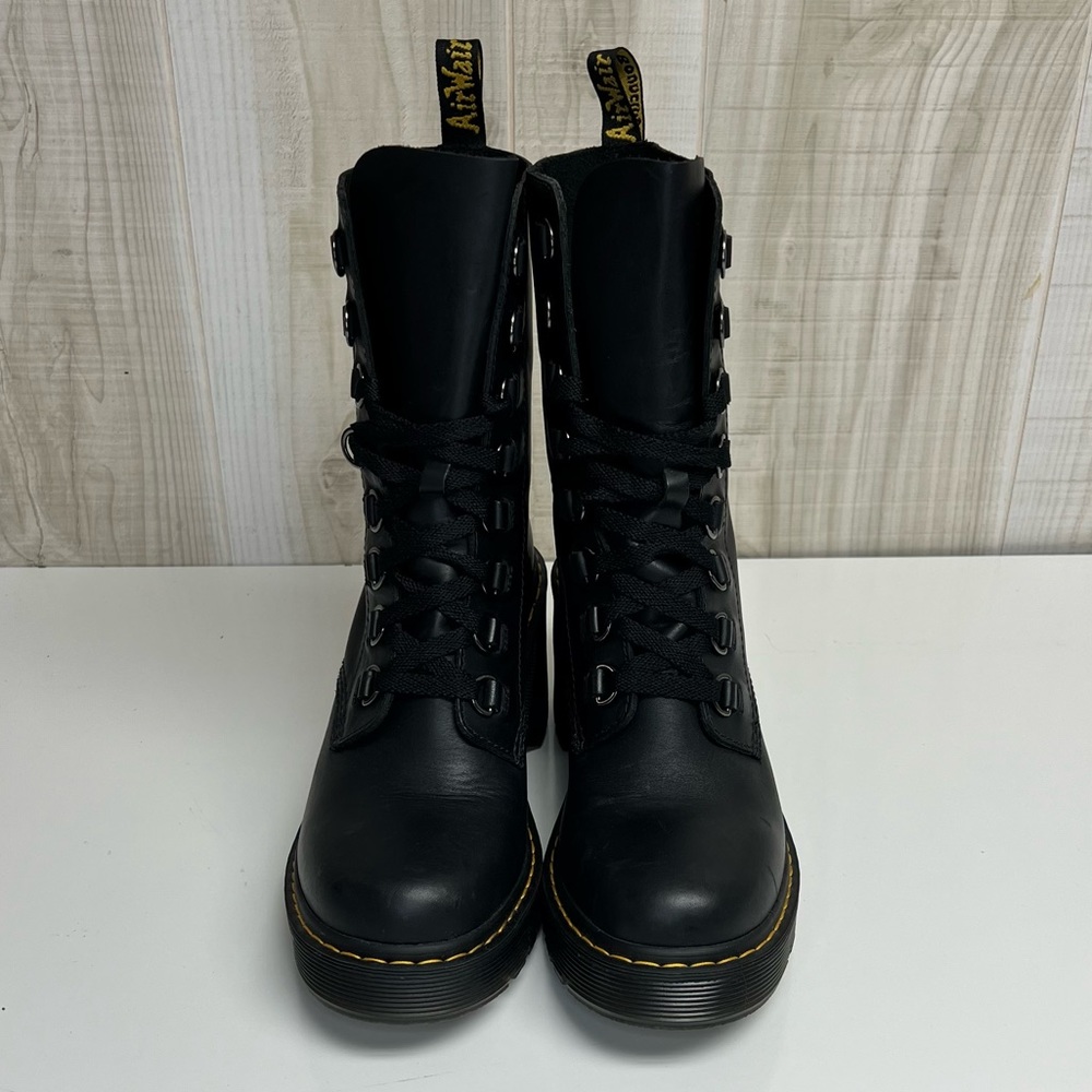 Dr Martens NWOT Chesney Black Leather Flared Heel Lace Up Boots Women’s Size 11
